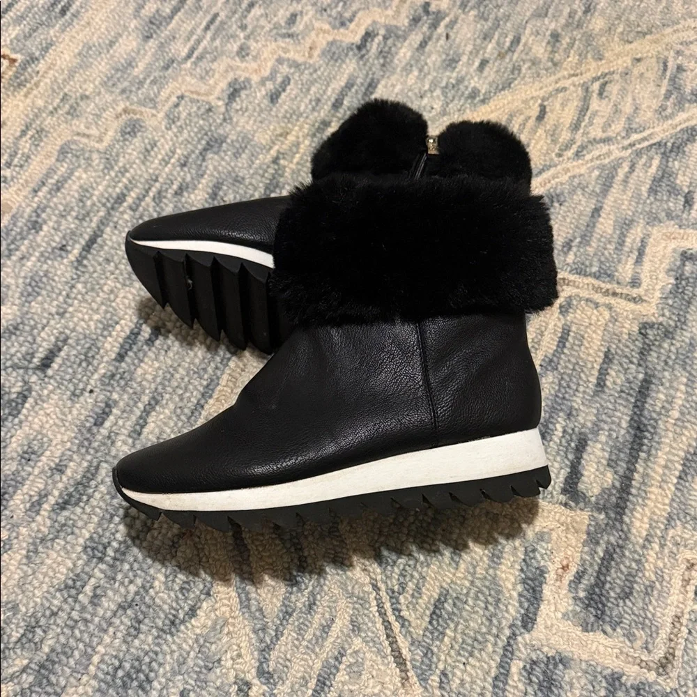 DKNY Al Cuffed Booties Womens Zip Flat Boots Black Leather Faux Fur Size 6